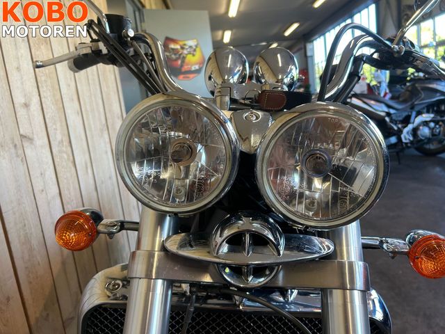 triumph - rocket-iii
