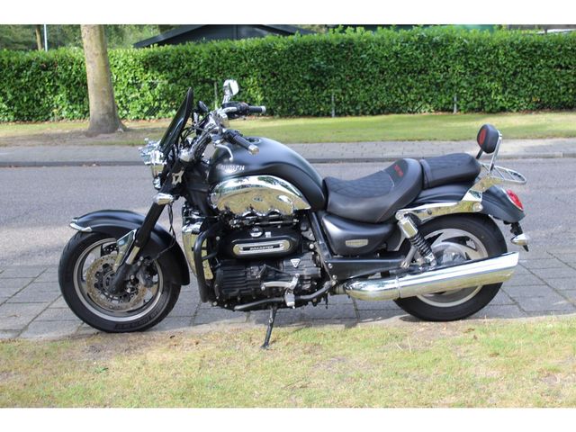 triumph - rocket-iii-classic