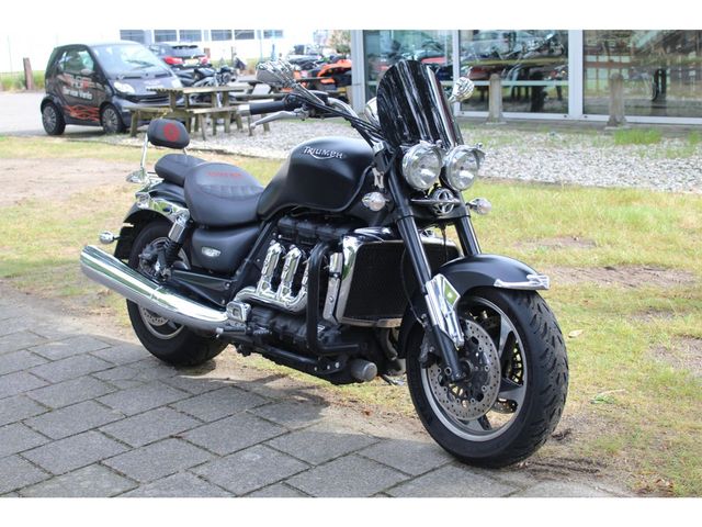 triumph - rocket-iii-classic