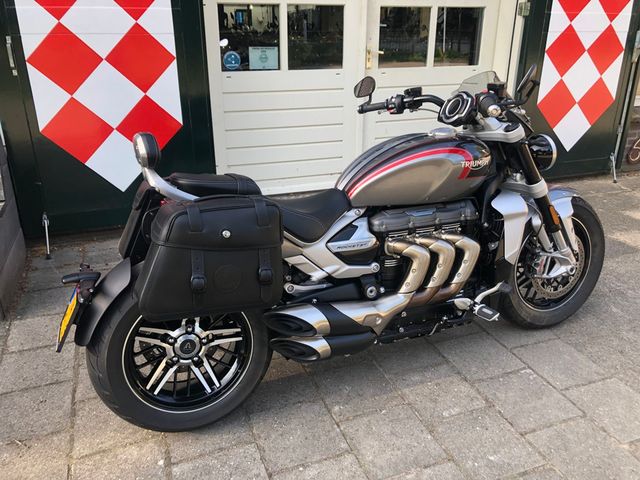 triumph - rocket-iii-gt