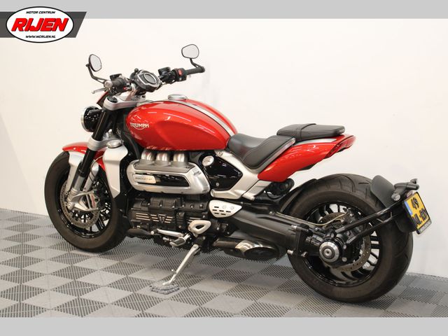 triumph - rocket-iii-r