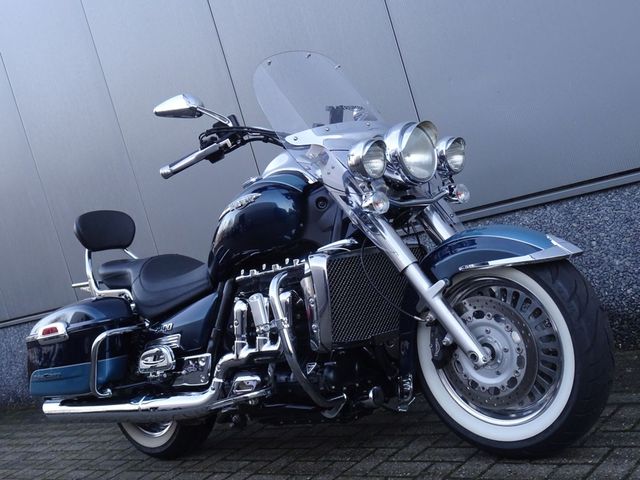 triumph - rocket-iii-touring