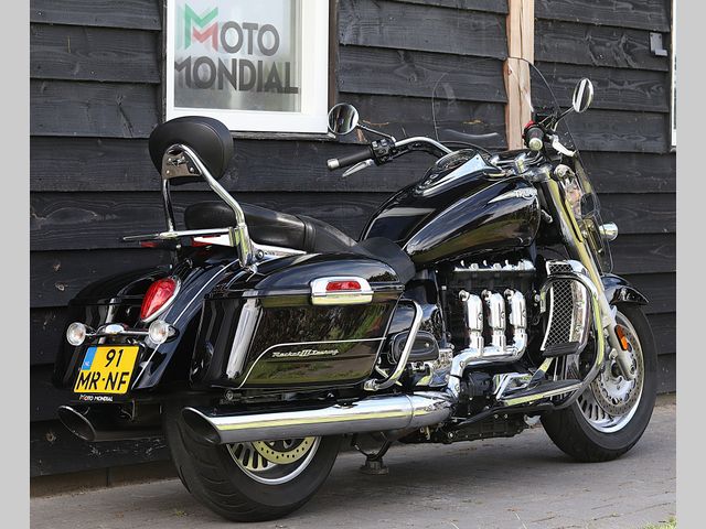triumph - rocket-iii-touring