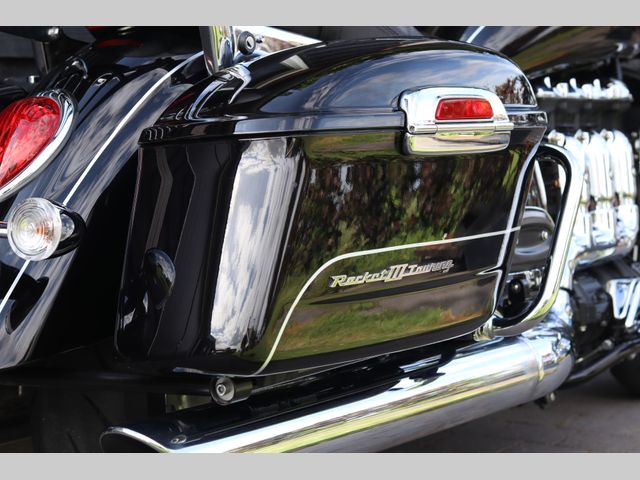 triumph - rocket-iii-touring