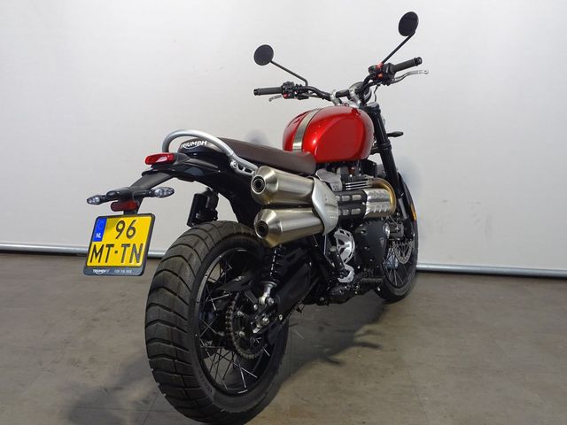 triumph - scrambler-1200-x