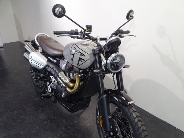 triumph - scrambler-1200-x