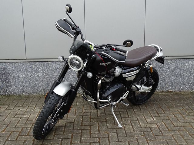 triumph - scrambler-1200-xc