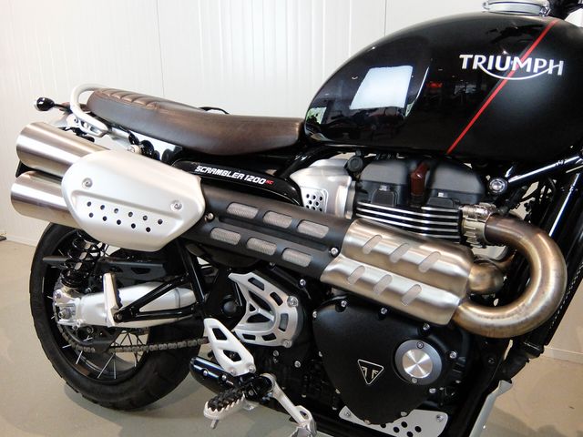 triumph - scrambler-1200-xc