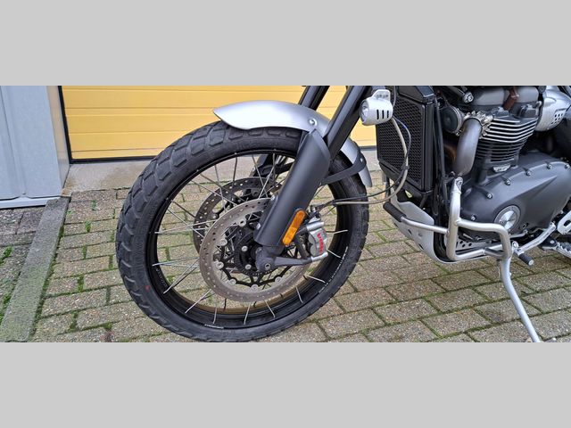 triumph - scrambler-1200-xc