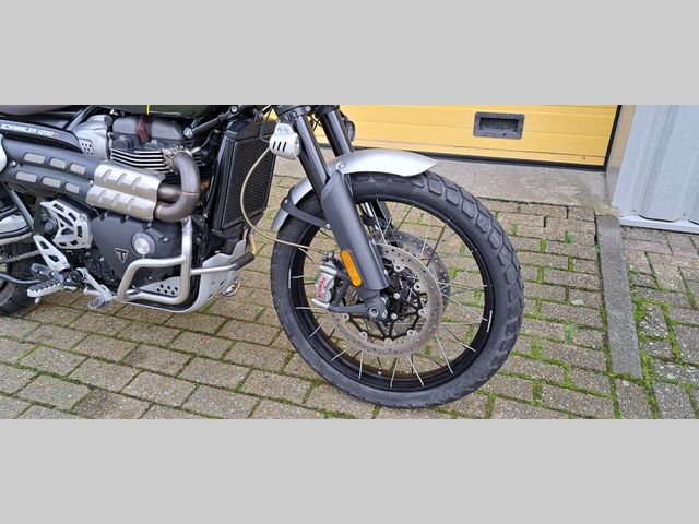 triumph - scrambler-1200-xc