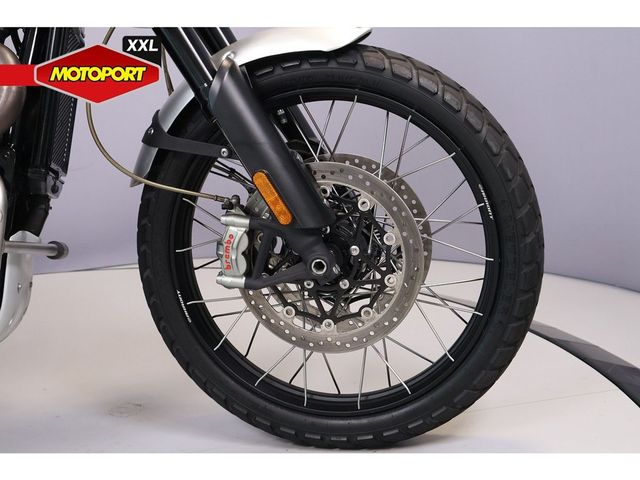 triumph - scrambler-1200-xc