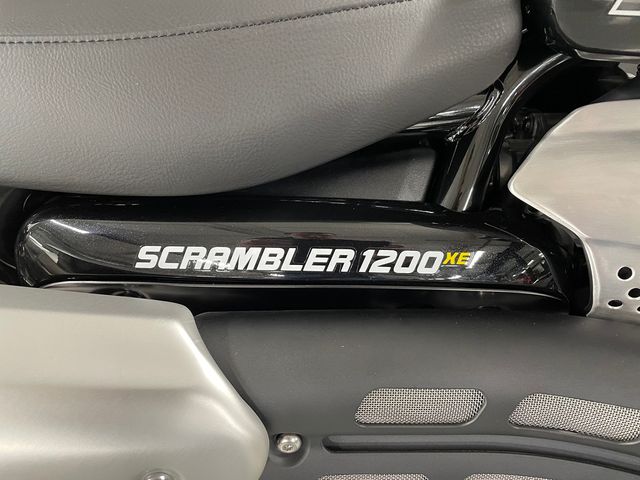 triumph - scrambler-1200-xe