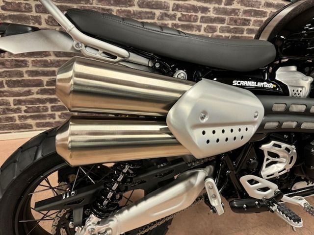 triumph - scrambler-1200-xe