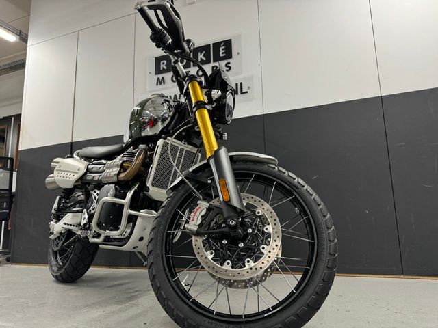 triumph - scrambler-1200-xe-chrome-edition