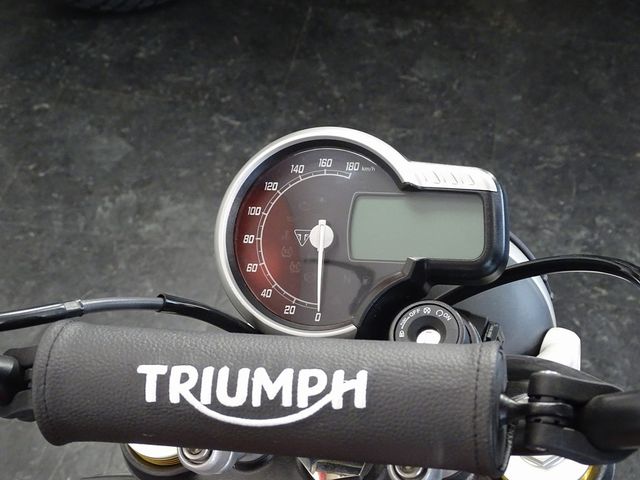 triumph - scrambler-400-x