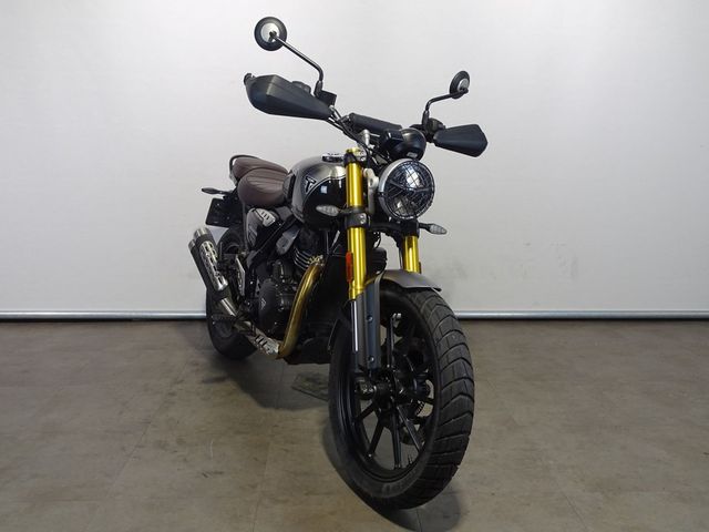 triumph - scrambler-400-x