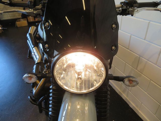 triumph - scrambler-900