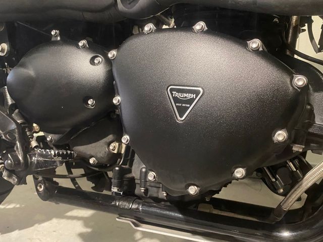 triumph - scrambler-900