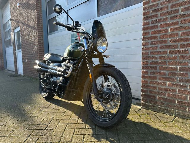 triumph - scrambler-900-chrome-edition