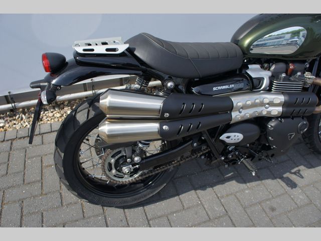 triumph - scrambler-900-chrome-edition