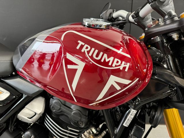 triumph - speed-400