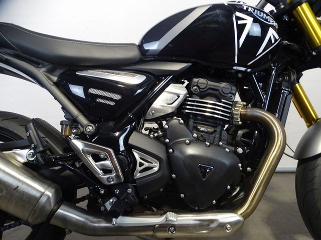 triumph - speed-400