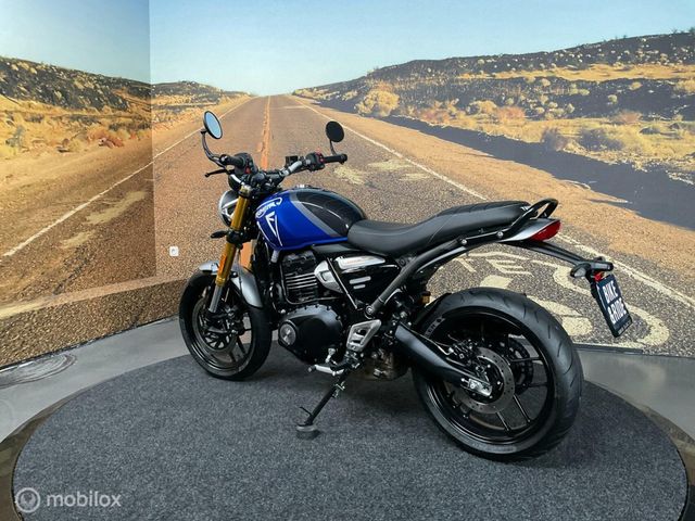 triumph - speed-400