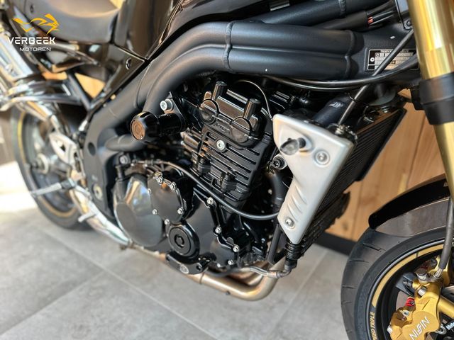 triumph - speed-triple-1050