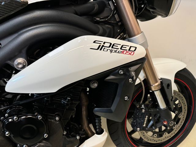 triumph - speed-triple-1050