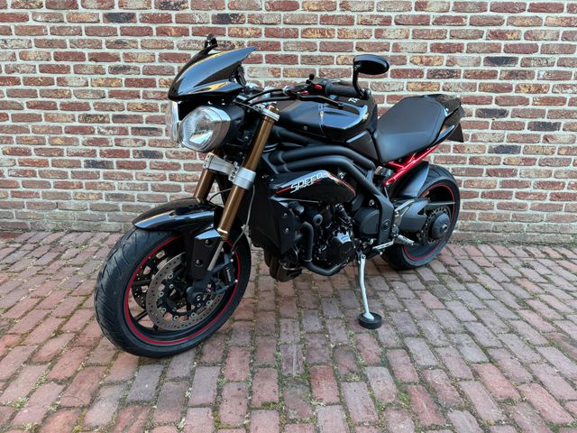 triumph - speed-triple-1050