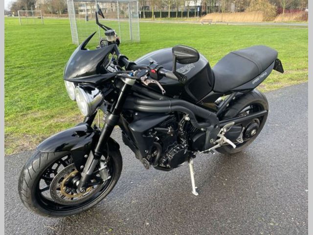 triumph - speed-triple-1050