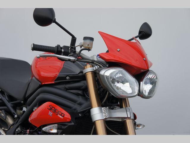 triumph - speed-triple-1050