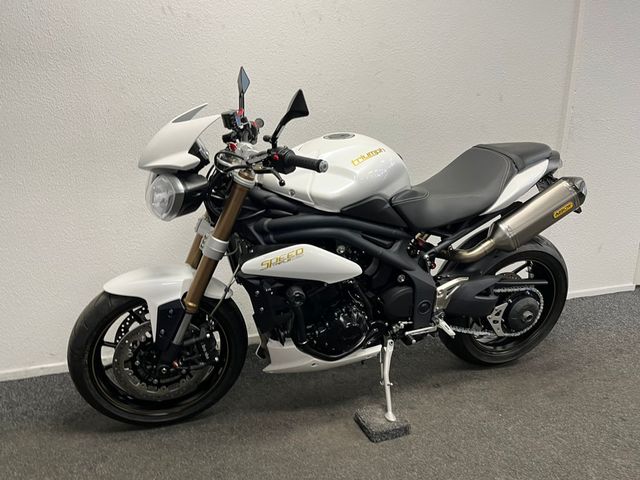 triumph - speed-triple-1050
