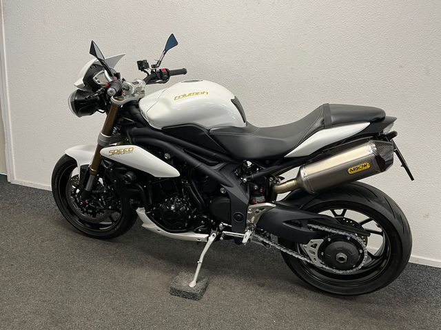 triumph - speed-triple-1050