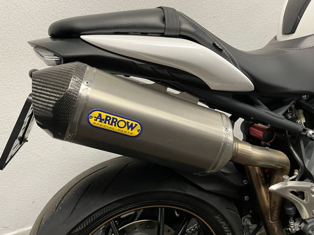 triumph - speed-triple-1050