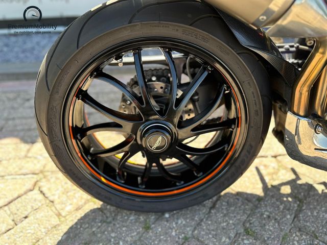 triumph - speed-triple-1050