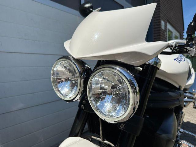 triumph - speed-triple-1050