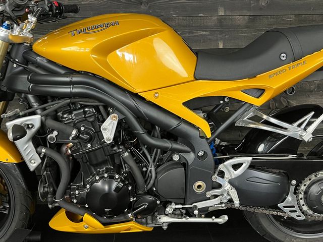triumph - speed-triple-1050