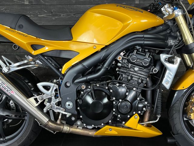 triumph - speed-triple-1050