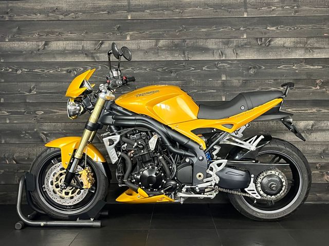 triumph - speed-triple-1050