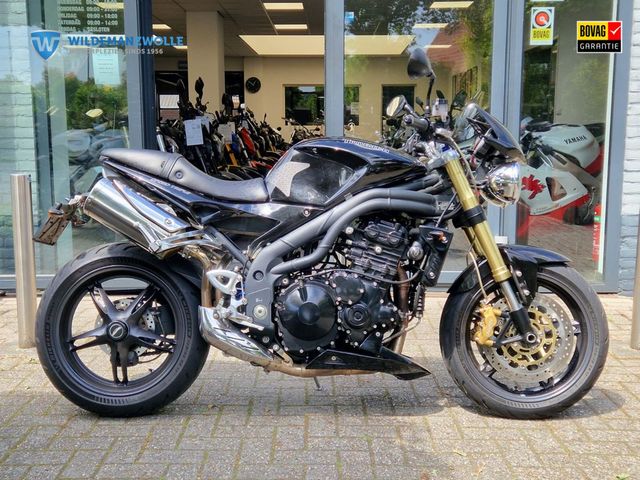 triumph - speed-triple-1050