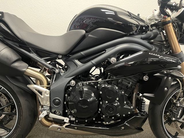 triumph - speed-triple-1050-abs