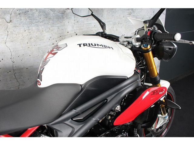 triumph - speed-triple-1050-abs