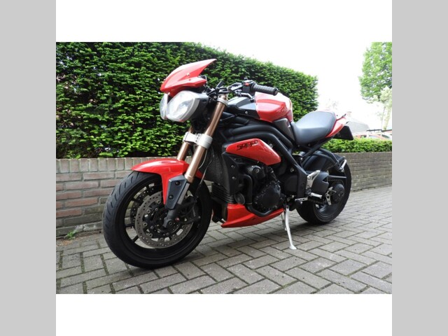 triumph - speed-triple-1050-abs