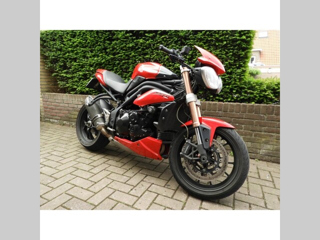 triumph - speed-triple-1050-abs