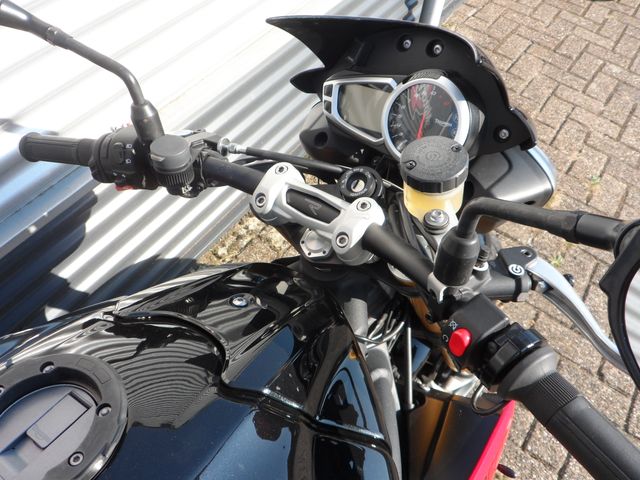 triumph - speed-triple-1050-abs