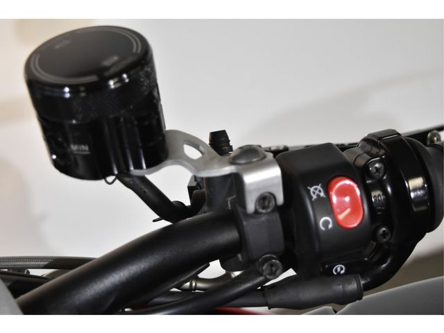 triumph - speed-triple-1050-abs