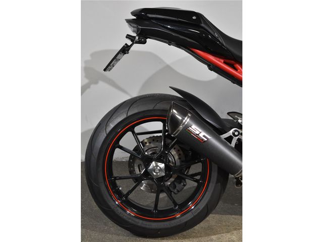 triumph - speed-triple-1050-abs