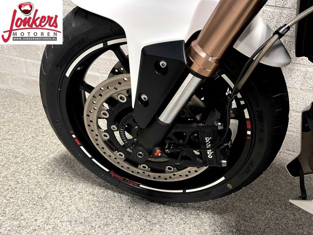 triumph - speed-triple-1050-abs