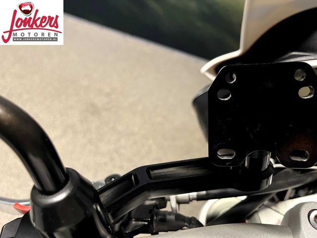triumph - speed-triple-1050-abs